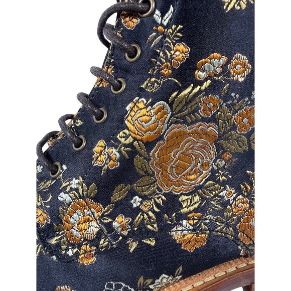 Taft The Jack Floral Boots Cognac Leather Black Eden Jacquard Bold Elevated main image 7